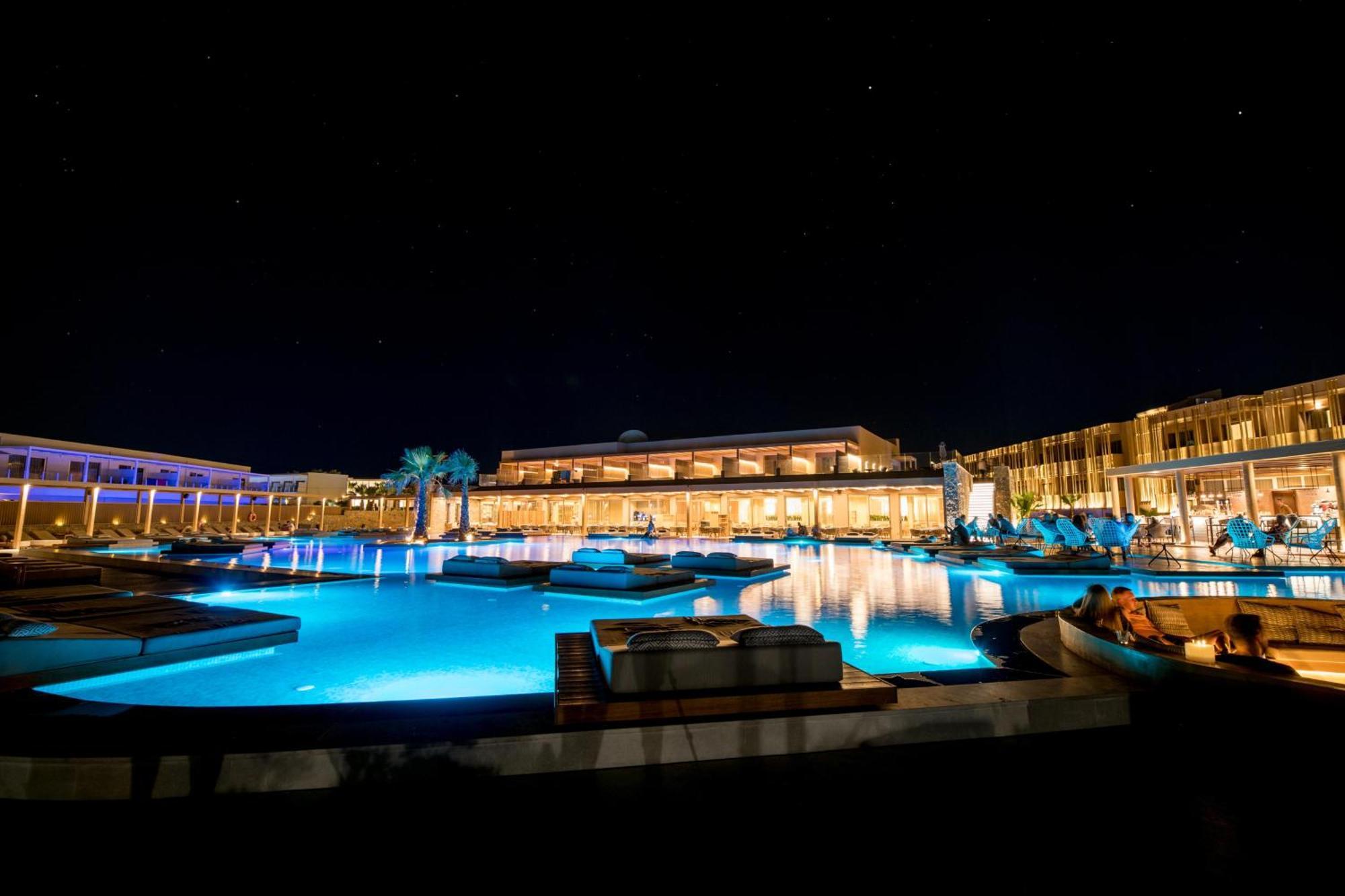 Senseana Sea Side Resort & Aquadventure Аналипси Экстерьер фото